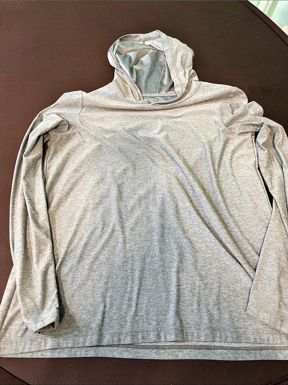 Beyond Yoga Gray Hooded Long Sleeve XS Like New
